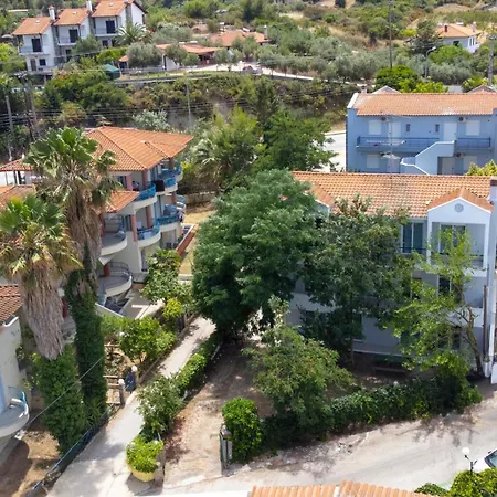 Amadeo Apartments Hanioti Exterior photo