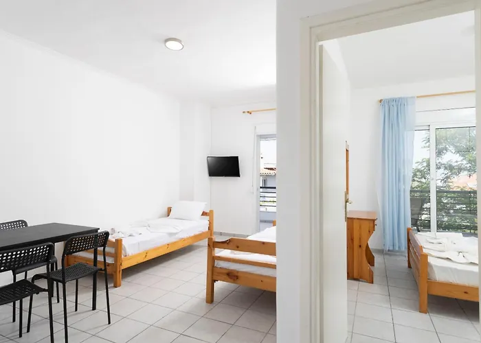 Amadeo Apartments
